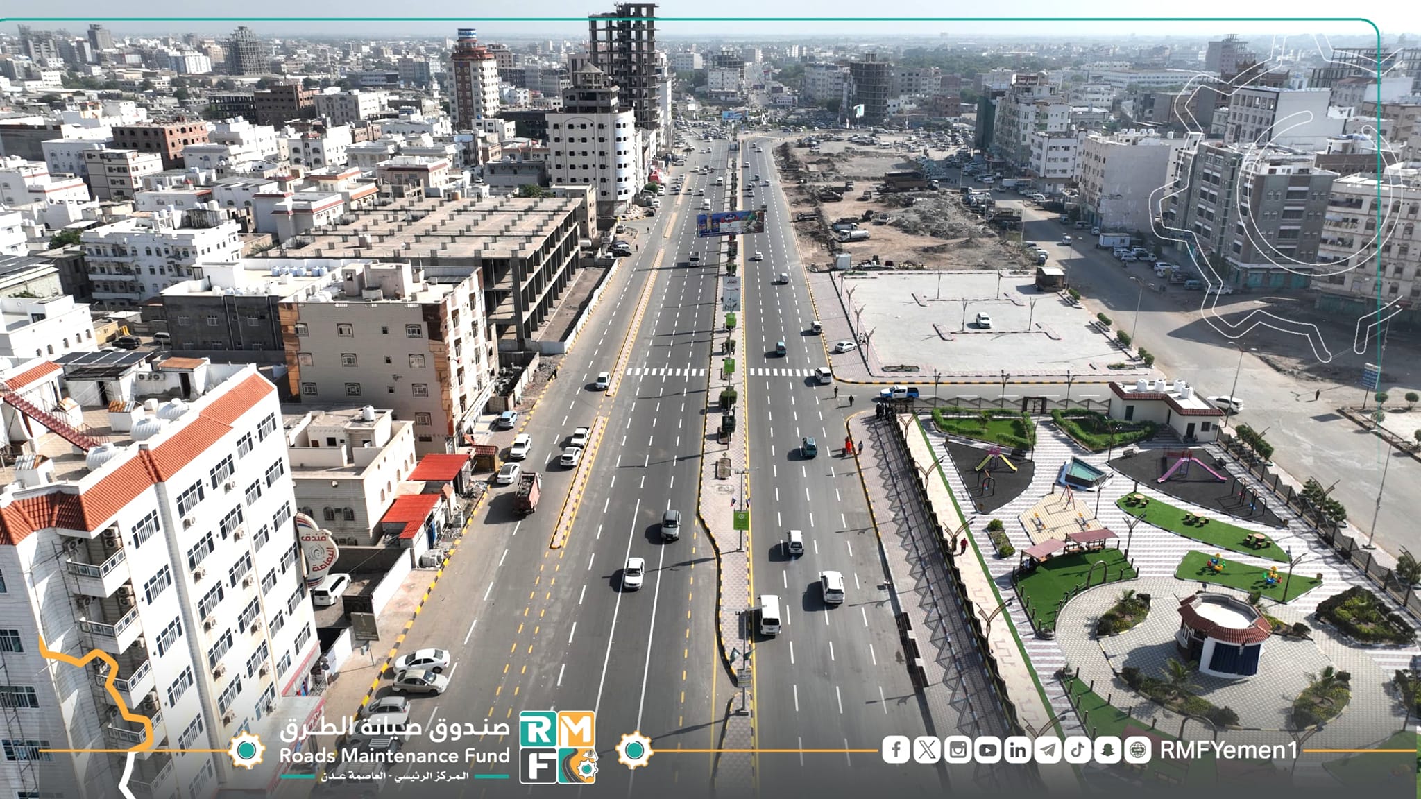 انتهاء الأعمال مشروع خط جولة #السفينة إلى جولة #بنك_عدن (الكثيري سابقاً) بمديرية #المنصورة بالعاصمة #عدن ، بحلة جديدة ومظهر جميل.